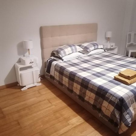 Arquinha Apartment ปอนตาเดลกาดา ภายนอก รูปภาพ