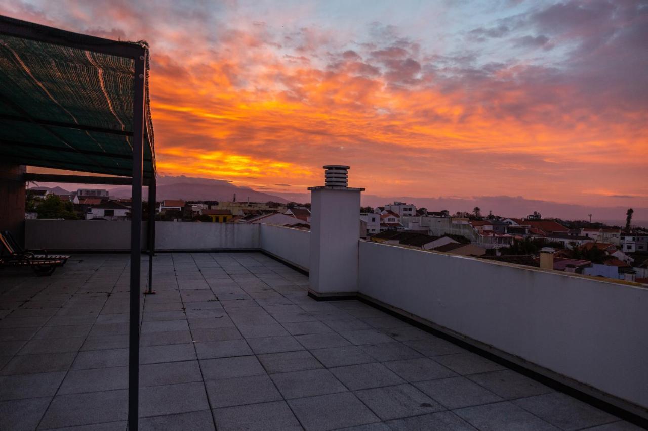 Arquinha Apartment ปอนตาเดลกาดา ภายนอก รูปภาพ