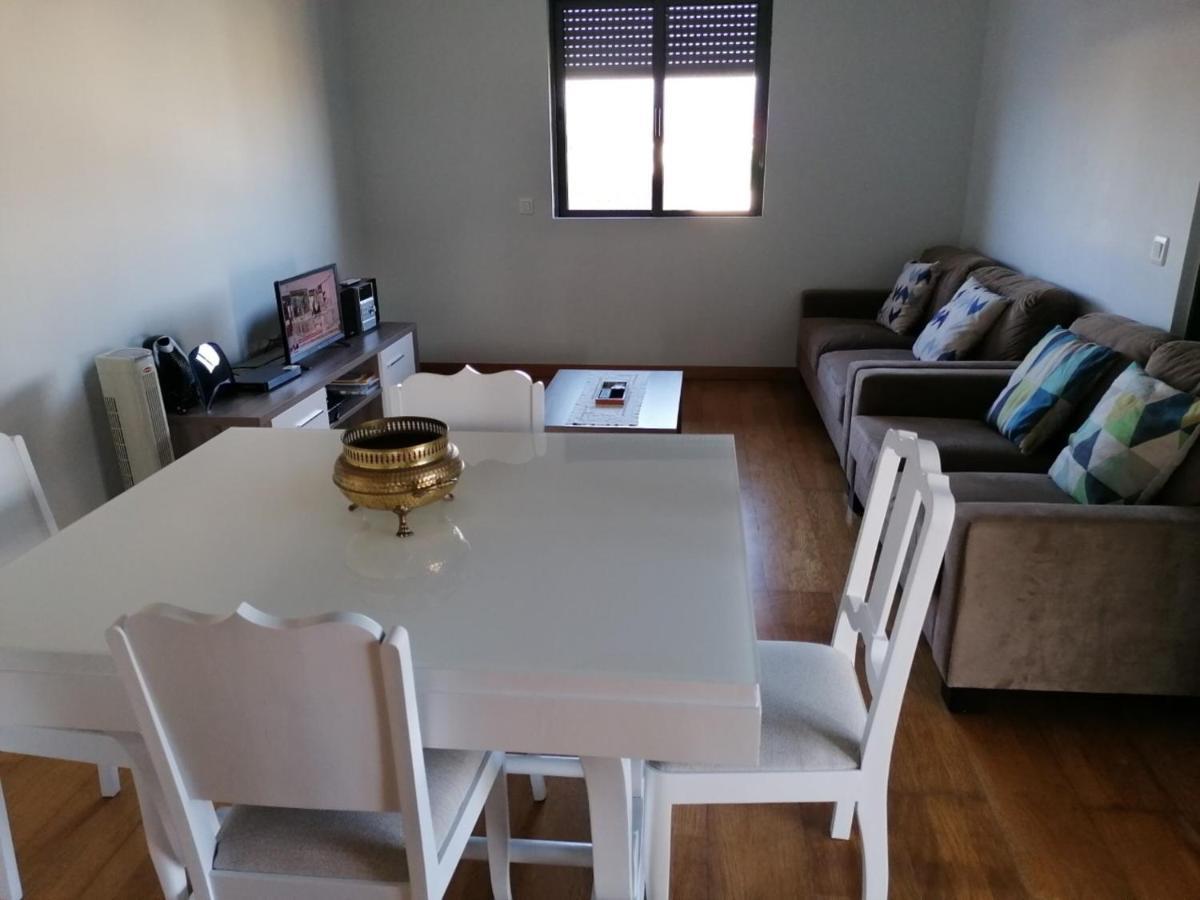 Arquinha Apartment ปอนตาเดลกาดา ภายนอก รูปภาพ