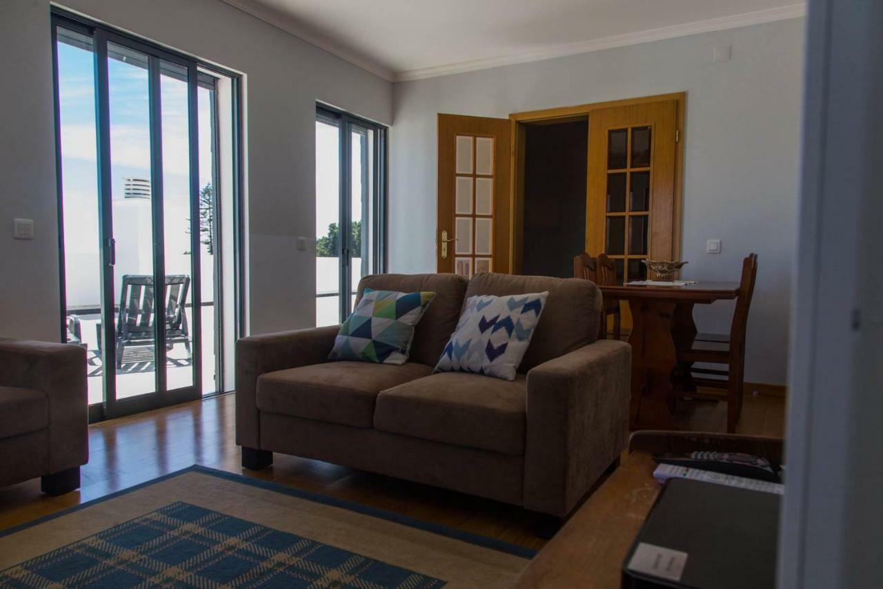 Arquinha Apartment ปอนตาเดลกาดา ภายนอก รูปภาพ