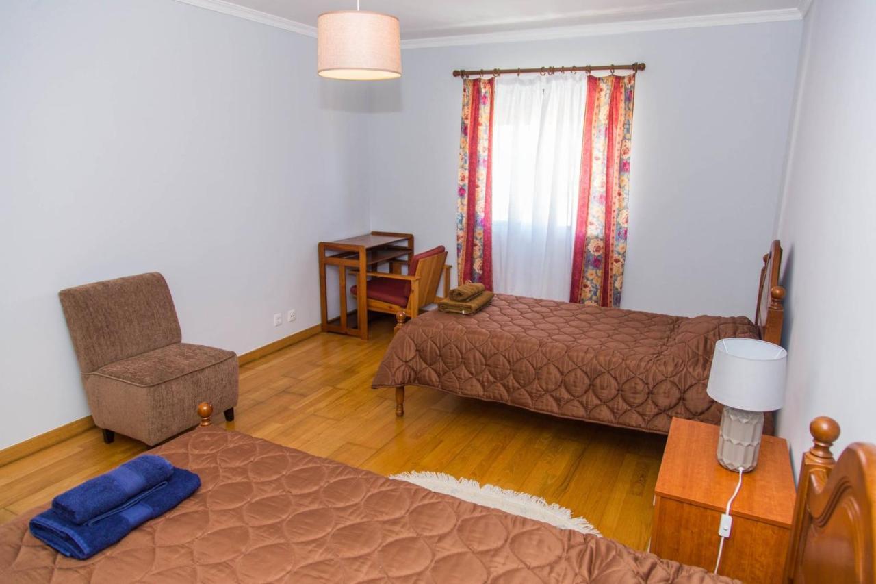 Arquinha Apartment ปอนตาเดลกาดา ภายนอก รูปภาพ